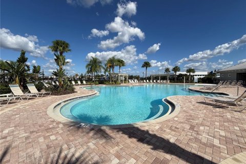 House in Odessa, Florida 3 bedrooms, 140.84 sq.m. № 2428644 - photo 30
