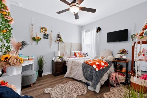 House in Odessa, Florida 3 bedrooms, 140.84 sq.m. № 2428644 - photo 6