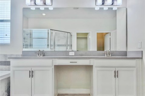 Casa en venta en Orlando, Florida, 4 dormitorios, 238.02 m2 № 1866245 - foto 9