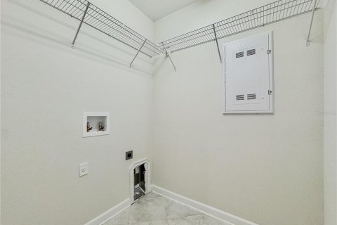 Casa en venta en Orlando, Florida, 4 dormitorios, 238.02 m2 № 1866245 - foto 19