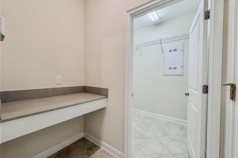 Casa en venta en Orlando, Florida, 4 dormitorios, 238.02 m2 № 1866245 - foto 18