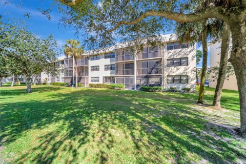 Condominio en alquiler en Deerfield Beach, Florida, 2 dormitorios, 97.55 m2 № 1993677 - foto 27