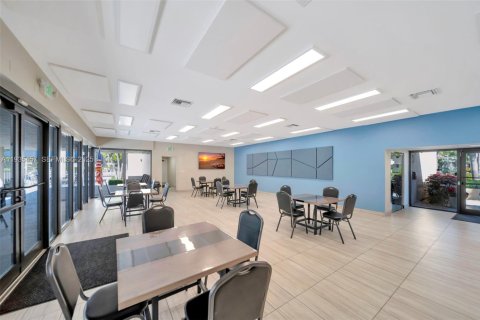 Condominio en alquiler en Deerfield Beach, Florida, 2 dormitorios, 97.55 m2 № 1993677 - foto 29