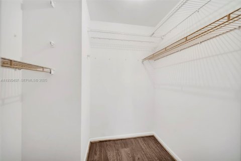 Condominio en alquiler en Deerfield Beach, Florida, 2 dormitorios, 97.55 m2 № 1993677 - foto 19