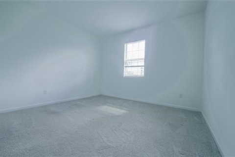 Villa ou maison à louer à Kissimmee, Floride: 4 chambres, 204.94 m2 № 2127264 - photo 11