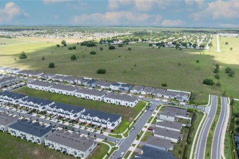 Villa ou maison à louer à Kissimmee, Floride: 4 chambres, 204.94 m2 № 2127264 - photo 22
