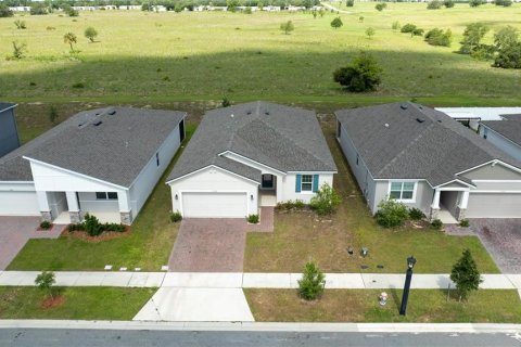 Villa ou maison à louer à Kissimmee, Floride: 4 chambres, 204.94 m2 № 2127264 - photo 17
