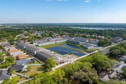 Снять в аренду таунхаус в Ривервью, Флорида 8 комнат, 137.96м2, № 1629300 - фото 5