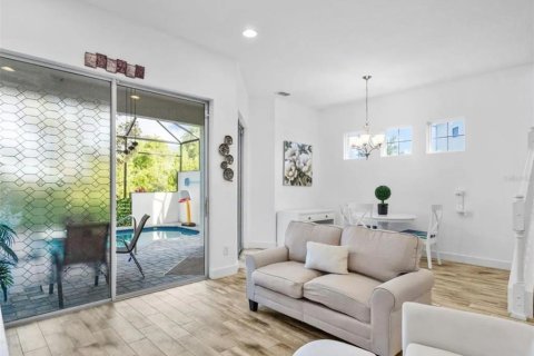 Casa en alquiler en Davenport, Florida, 5 dormitorios, 204.76 m2 № 1751720 - foto 5