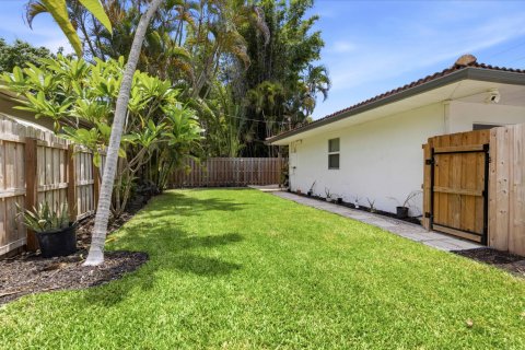 House in Fort Lauderdale, Florida 3 bedrooms, 143.72 sq.m. № 2250042 - photo 27