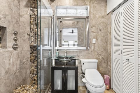 House in Fort Lauderdale, Florida 3 bedrooms, 143.72 sq.m. № 2250042 - photo 13