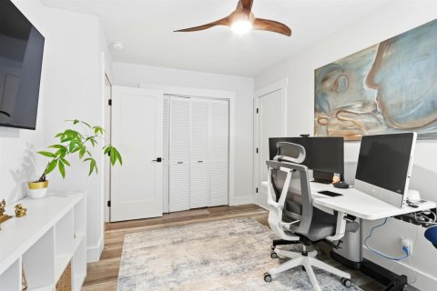 House in Fort Lauderdale, Florida 3 bedrooms, 143.72 sq.m. № 2250042 - photo 22