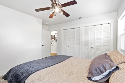 House in Fort Lauderdale, Florida 3 bedrooms, 143.72 sq.m. № 2250042 - photo 17