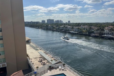 Condo à Hollywood, Floride, 1 chambre № 2188802