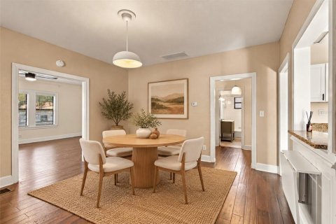 Villa ou maison à vendre à Tampa, Floride: 2 chambres, 107.21 m2 № 2428974 - photo 9