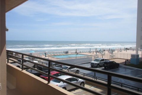 Condominio en venta en Daytona Beach, Florida, 2 dormitorios, 134.24 m2 № 2215050 - foto 25