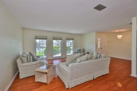 Villa ou maison à vendre à Sun City Center, Floride: 2 chambres, 188.41 m2 № 1795073 - photo 3