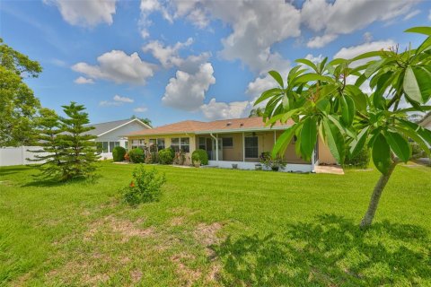 Villa ou maison à vendre à Sun City Center, Floride: 2 chambres, 188.41 m2 № 1795073 - photo 30