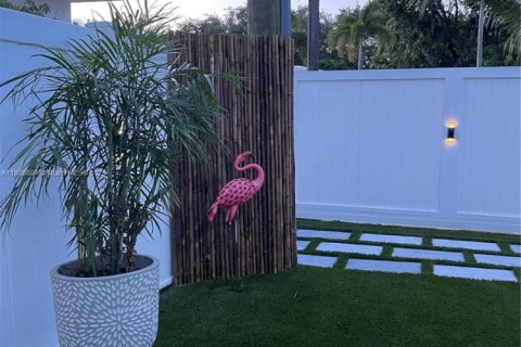 Купить виллу или дом в Холливуд, Флорида 2 спальни, 93м2, № 1942659 - фото 9