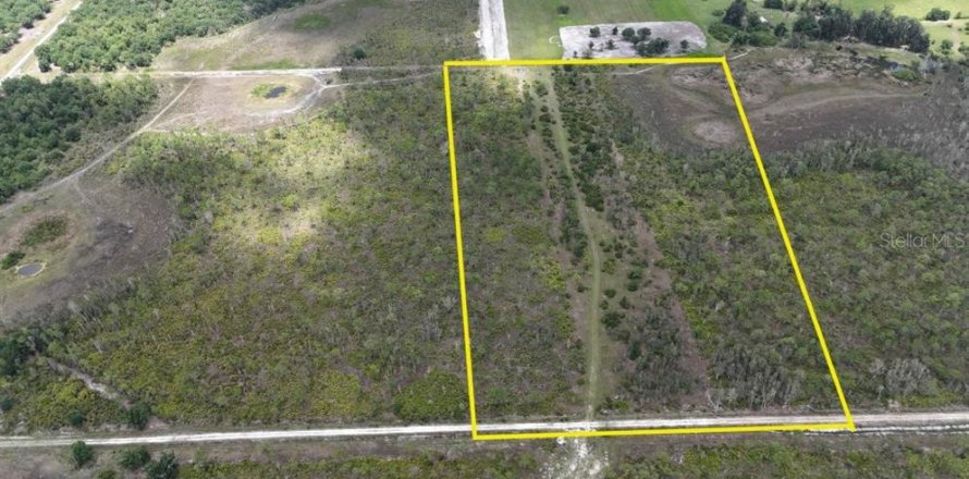 Land in North Fort Myers, Florida № 1791266