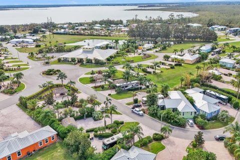 Land in Polk City, Florida № 2116391 - photo 12