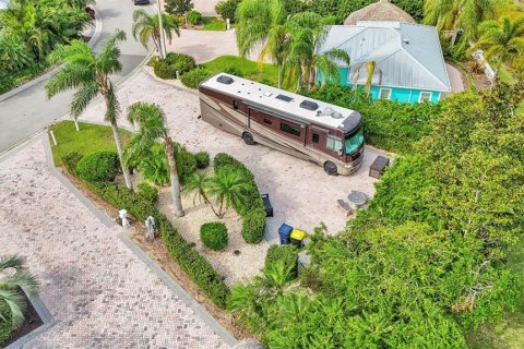 Land in Polk City, Florida № 2116391 - photo 7