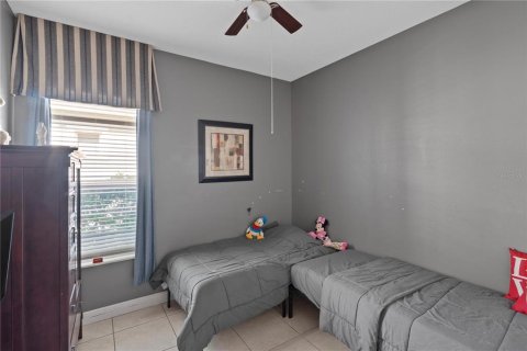 House in Orlando, Florida 4 bedrooms, 291.43 sq.m. № 1885616 - photo 14