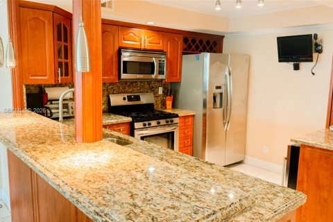 Copropriété à louer à Hallandale Beach, Floride: 2 chambres, 113.53 m2 № 1999877 - photo 9