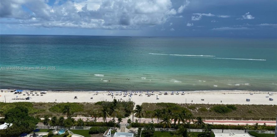 Condo à Miami Beach, Floride, 2 chambres  № 1807121
