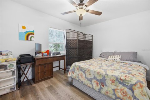 House in Ocala, Florida 3 bedrooms, 139.17 sq.m. № 2220985 - photo 20
