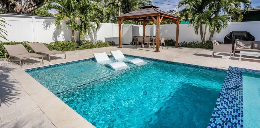 Casa en Hollywood, Florida 3 dormitorios, 139.35 m2 № 1685664