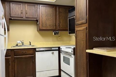 Condominio en venta en Ocala, Florida, 2 dormitorios, 91.6 m2 № 1554434 - foto 3