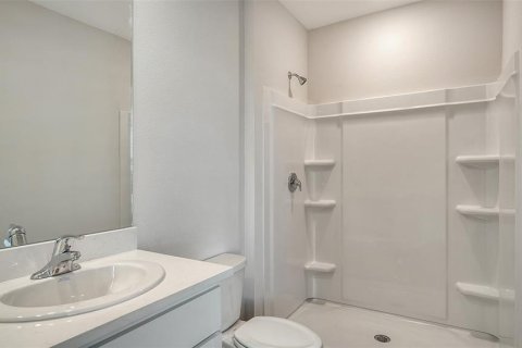 Townhouse in Lakewood Ranch, Florida 3 bedrooms, 136.01 sq.m. № 1906045 - photo 19