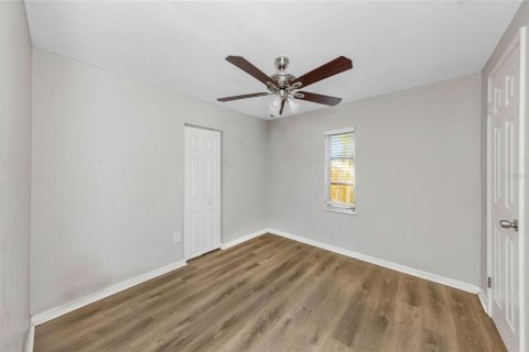 House in Saint Petersburg, Florida 2 bedrooms, 62.43 sq.m. № 2099637 - photo 13