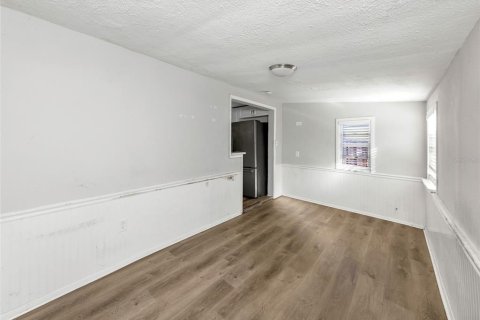 House in Saint Petersburg, Florida 2 bedrooms, 62.43 sq.m. № 2099637 - photo 12
