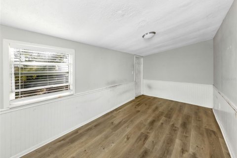 House in Saint Petersburg, Florida 2 bedrooms, 62.43 sq.m. № 2099637 - photo 11