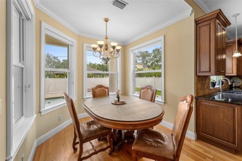 House in Tampa, Florida 5 bedrooms, 370.12 sq.m. № 1690620 - photo 18