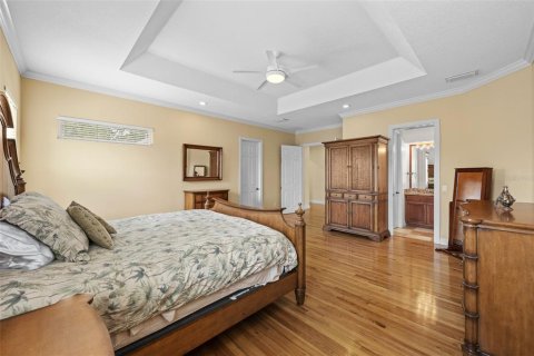 House in Tampa, Florida 5 bedrooms, 370.12 sq.m. № 1690620 - photo 24