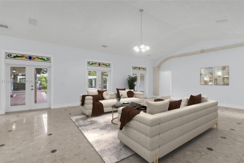 Casa en venta en Miami, Florida, 6 dormitorios, 600.98 m2 № 1999703 - foto 8