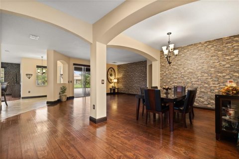 House in Kissimmee, Florida 6 bedrooms, 339.19 sq.m. № 1751515 - photo 3