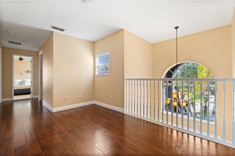 House in Kissimmee, Florida 6 bedrooms, 339.19 sq.m. № 1751515 - photo 21