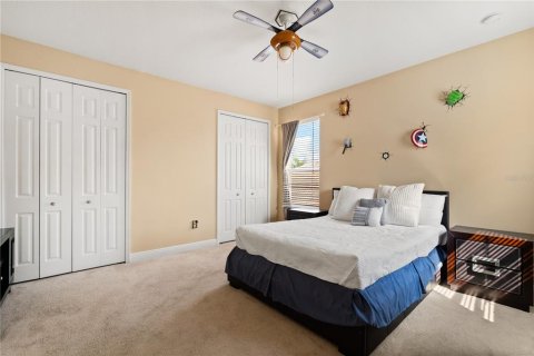 House in Kissimmee, Florida 6 bedrooms, 339.19 sq.m. № 1751515 - photo 25