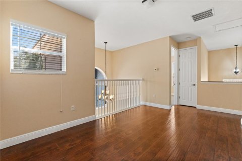 House in Kissimmee, Florida 6 bedrooms, 339.19 sq.m. № 1751515 - photo 22