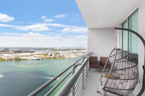 Copropriété à louer à Miami, Floride: 1 chambre, 78.6 m2 № 1957057 - photo 4