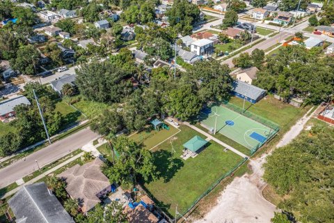 Villa ou maison à vendre à Saint Petersburg, Floride: 2 chambres, 97.55 m2 № 1876105 - photo 3