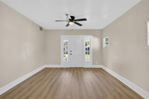 Villa ou maison à vendre à Saint Petersburg, Floride: 2 chambres, 97.55 m2 № 1876105 - photo 15