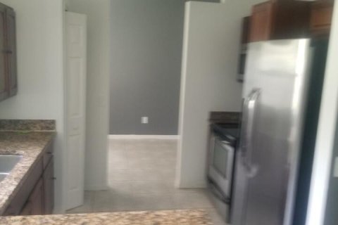 Casa en alquiler en Port St. Lucie, Florida, 3 dormitorios, 128.48 m2 № 2077384 - foto 4
