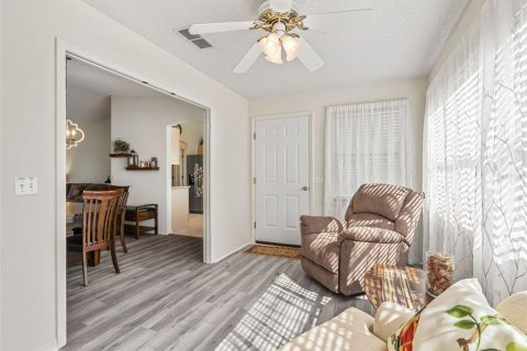 Villa ou maison à vendre à The Villages, Floride: 2 chambres, 128.48 m2 № 2391424 - photo 20