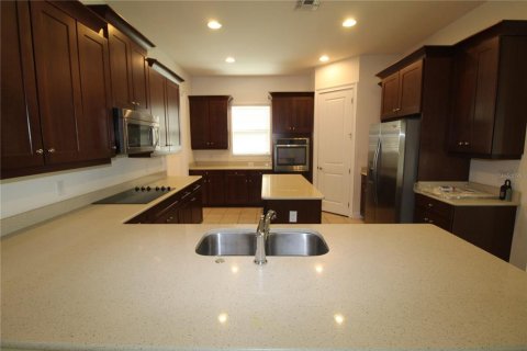 Villa ou maison à louer à Orlando, Floride: 6 chambres, 418.15 m2 № 1841790 - photo 4