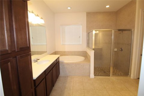 Villa ou maison à louer à Orlando, Floride: 6 chambres, 418.15 m2 № 1841790 - photo 9